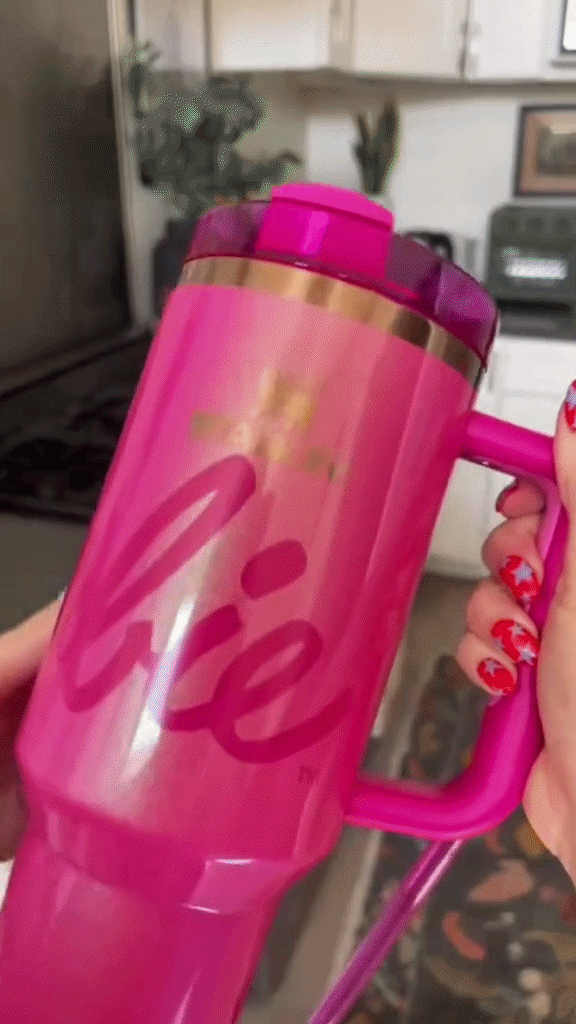 💖✨ Termo Stanley Barbie – Edición Especial Coleccionable